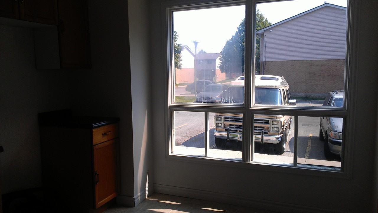 550 W 2nd St - Photo 2 of 10