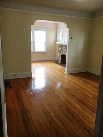 7739 Mead St - Photo 3 of 19