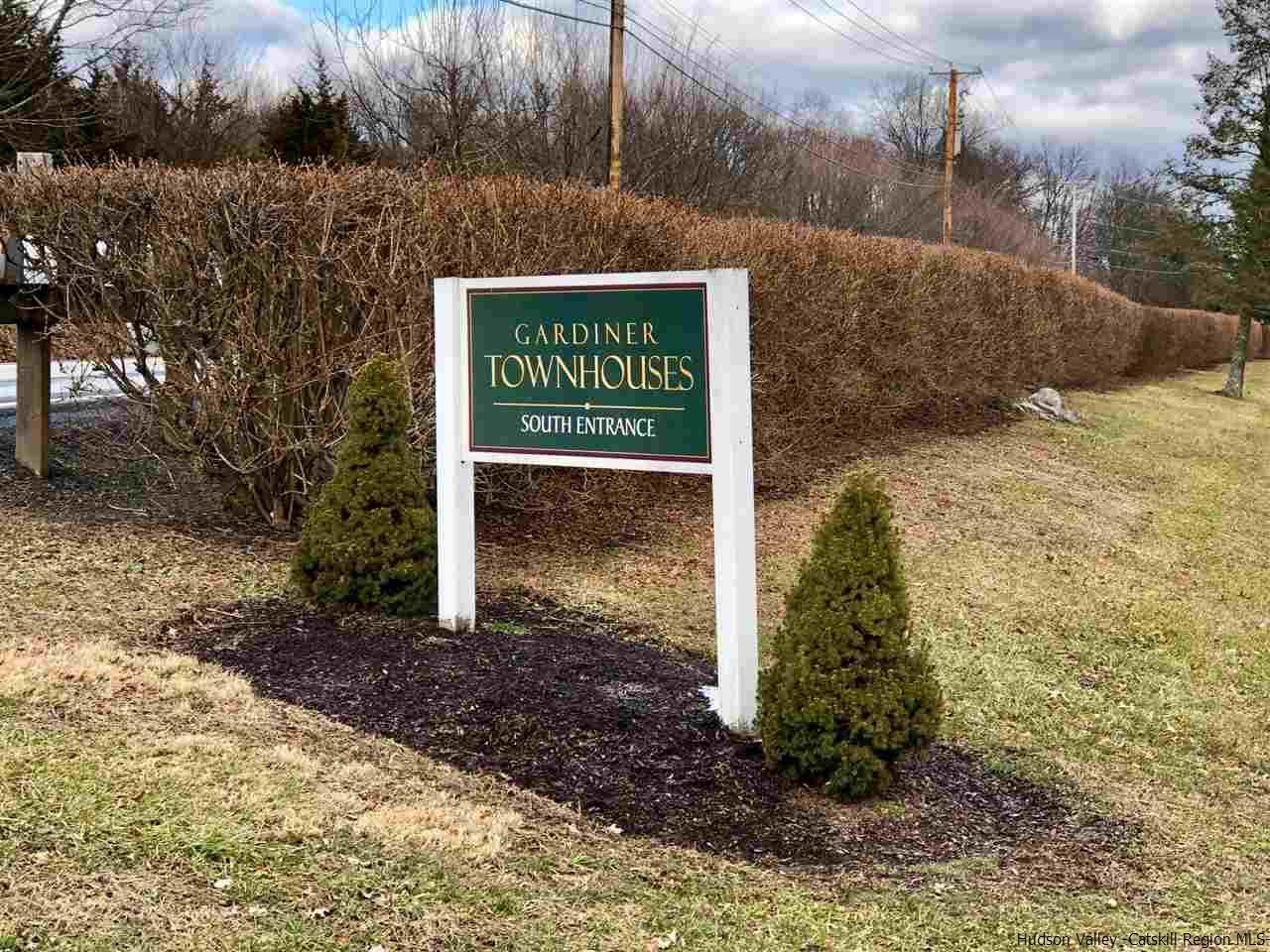 881 Albany Post Rd - Photo 2 of 16