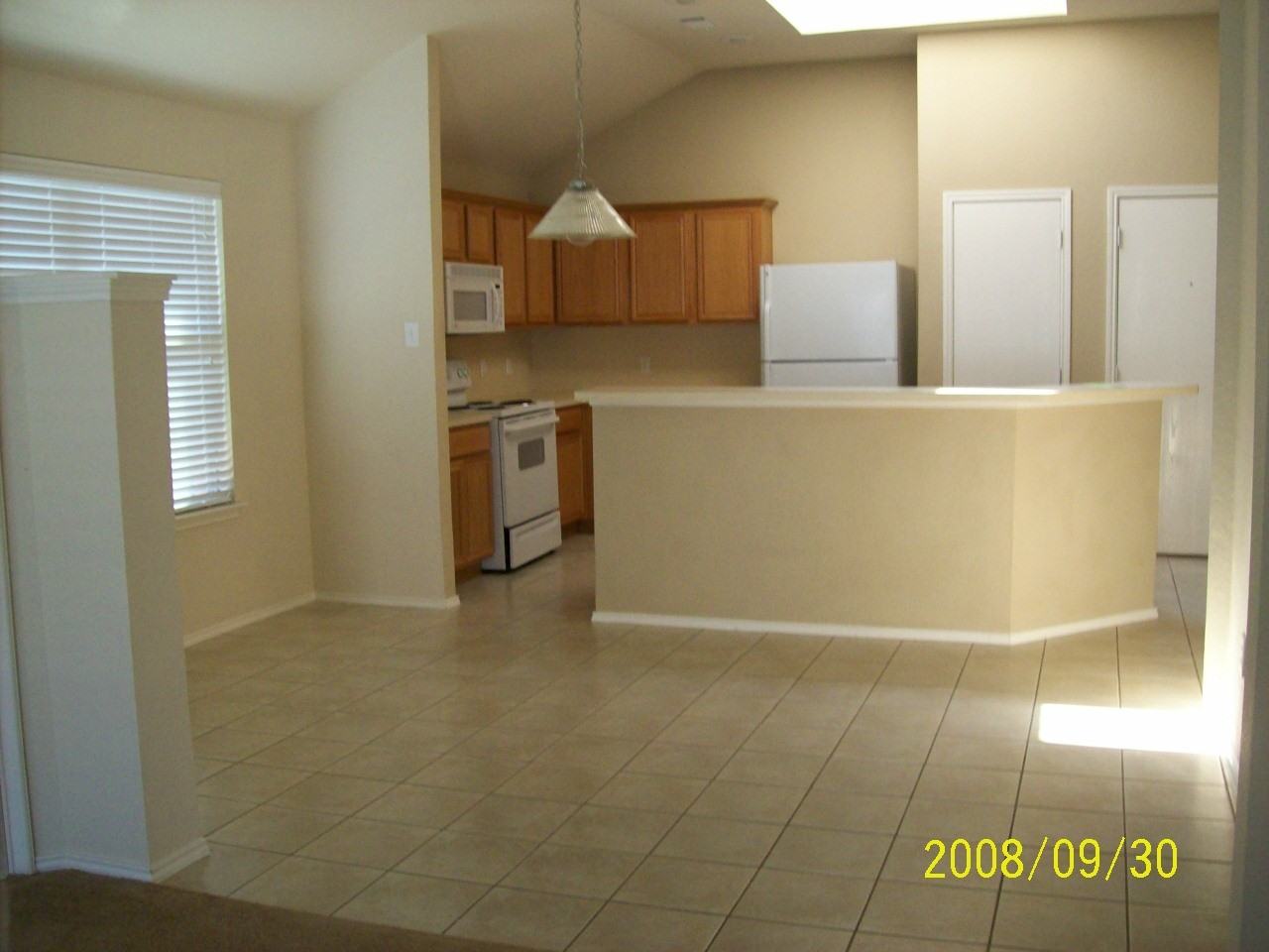 528 Cranbrook Dr - Photo 2 of 5