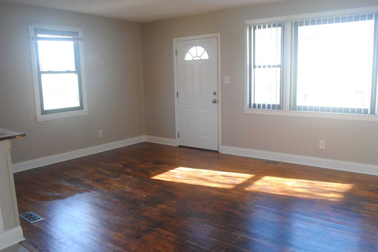 2730 Jefferson Avenue - Photo 3 of 15