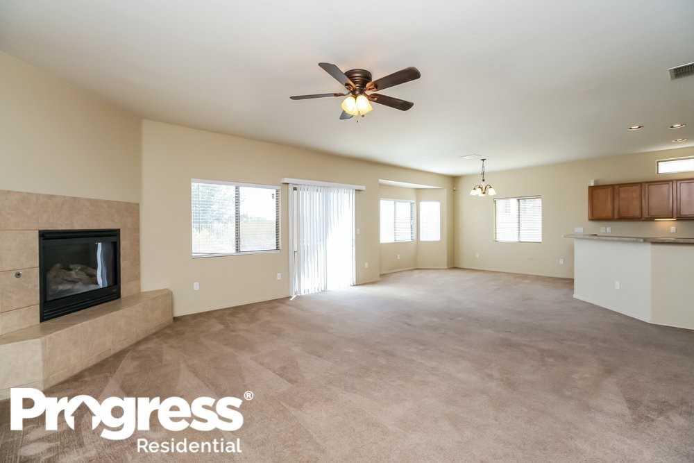 7902 N Blue Brick Dr - Photo 3 of 15