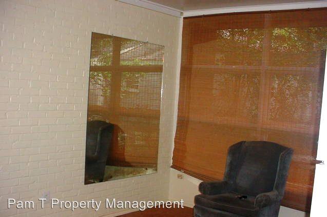 1 E 49th St #1408 - Photo 2 of 5