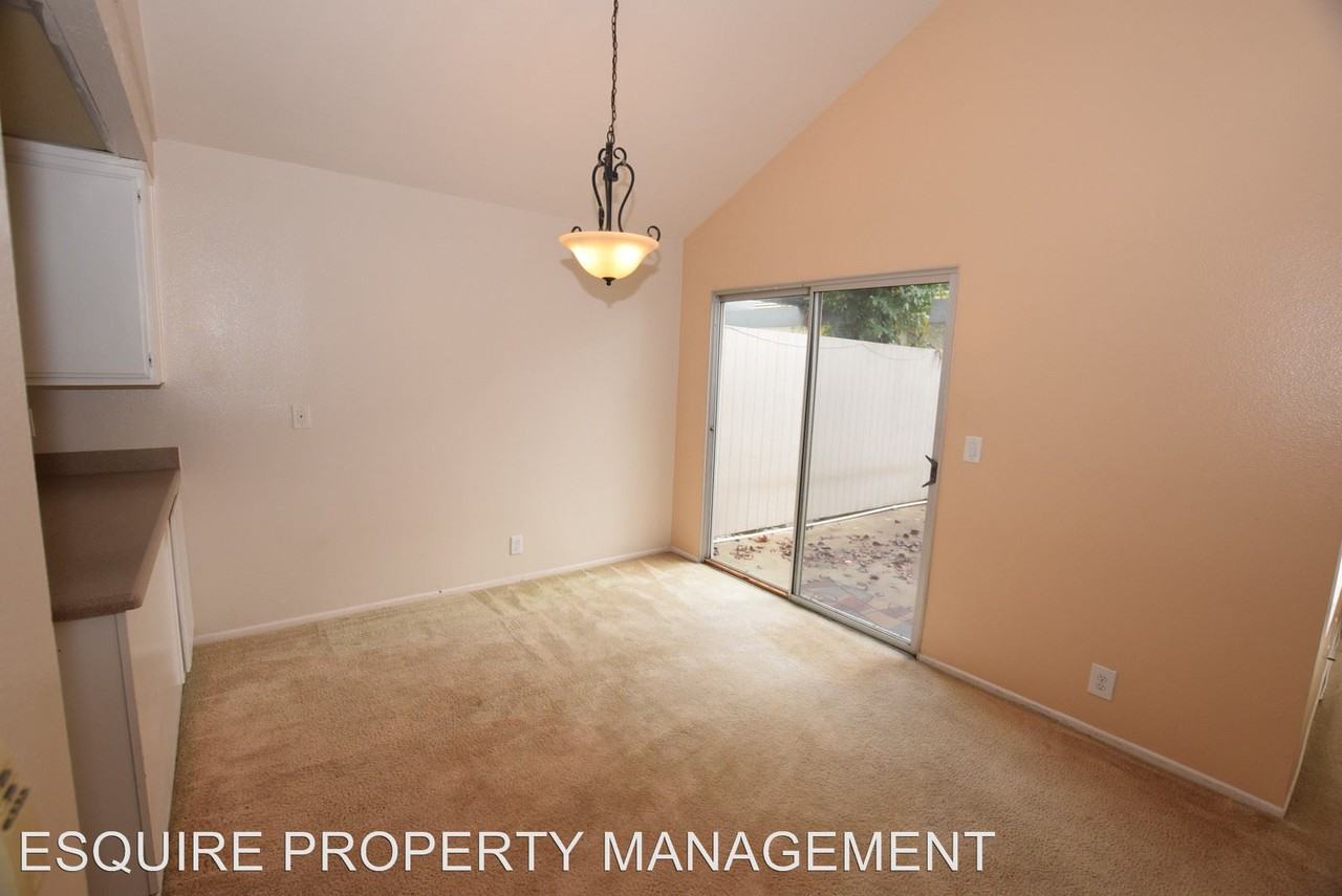 603 Holly Ave - Photo 2 of 12