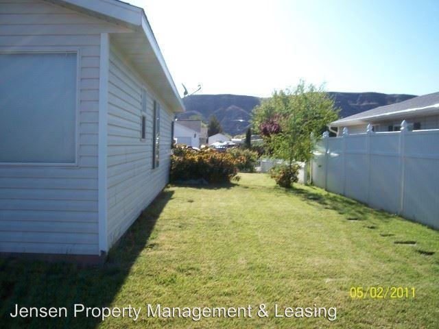 135 N 380 W - Photo 2 of 3