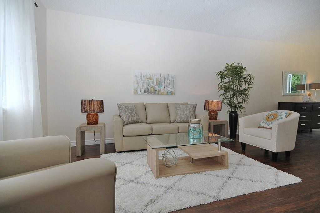 1329 Kitchener Avenue - Photo 3 of 9