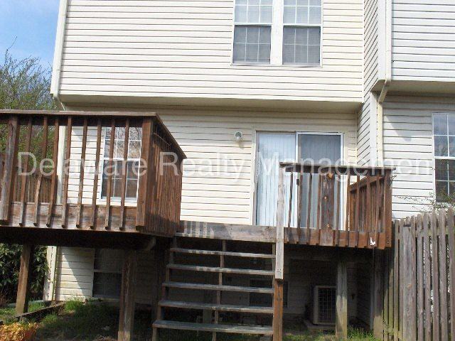 123 Abelia Dr - Photo 3 of 17