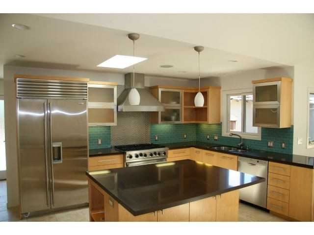 1730 Oakdell Dr - Photo 2 of 14