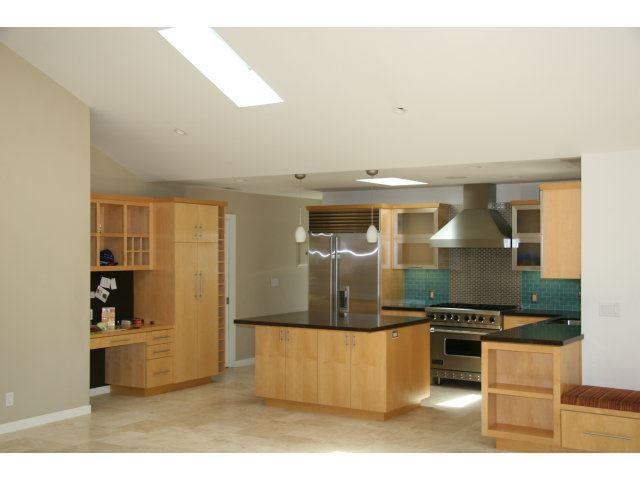 1730 Oakdell Dr - Photo 3 of 14