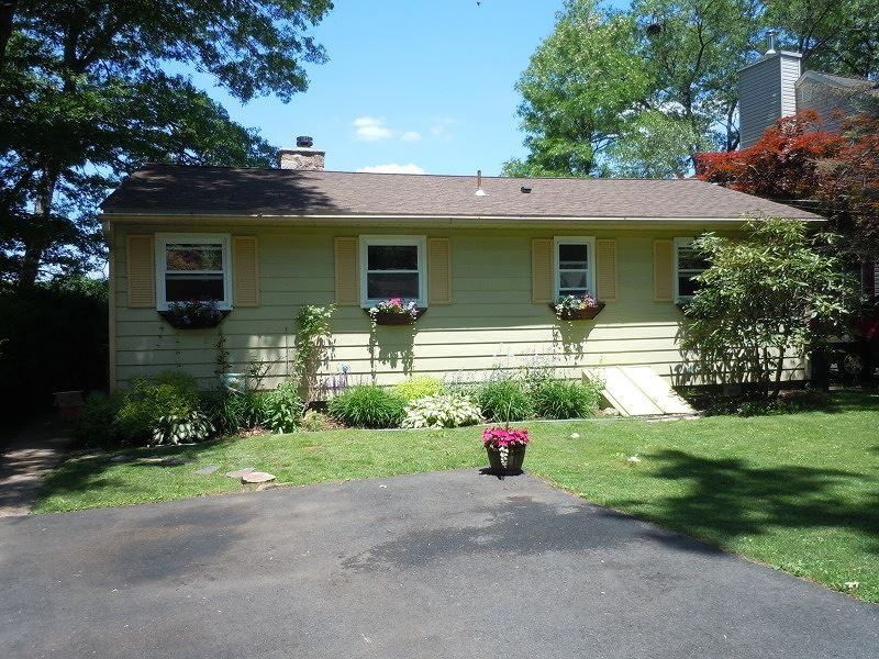 1 Beaver Terrace - Photo 2 of 4