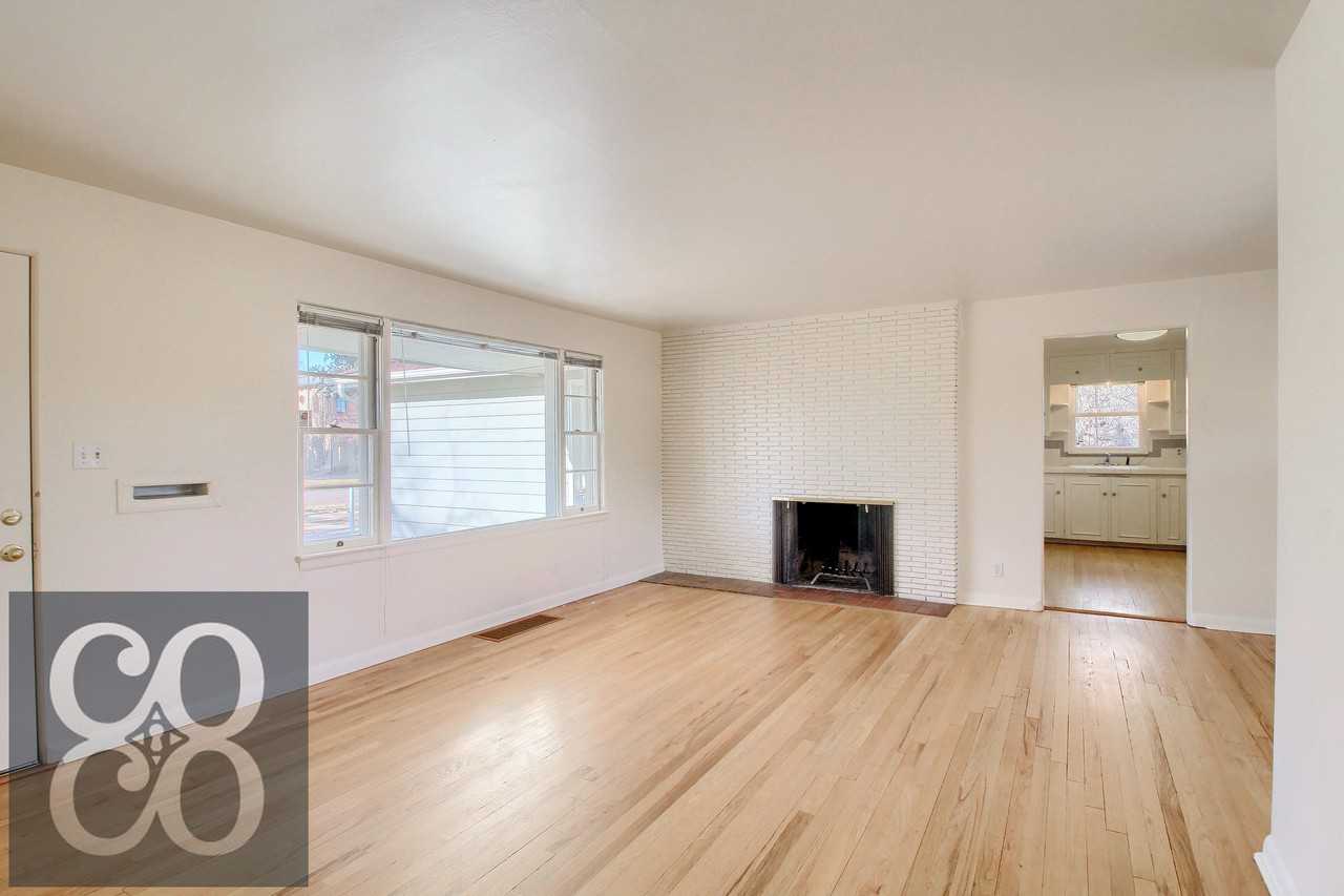 3260 South Bellaire Street - Photo 3 of 31