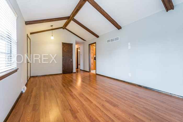 216 SW Richwood Ln - Photo 3 of 8