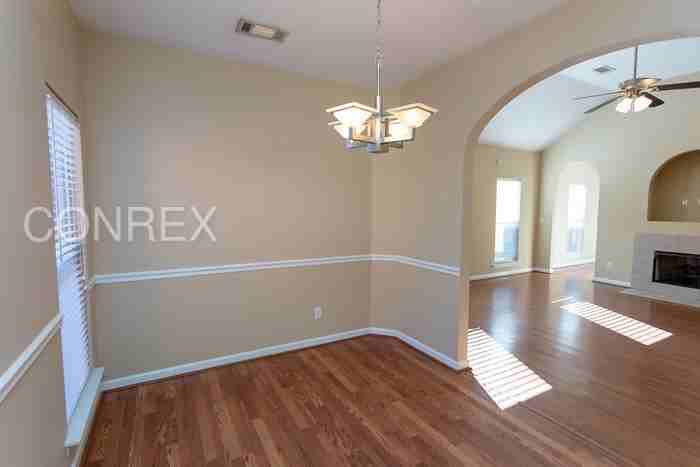 6001 Princess Blvd - Photo 2 of 11