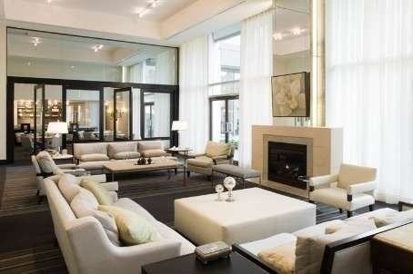 438 King Street West #1403