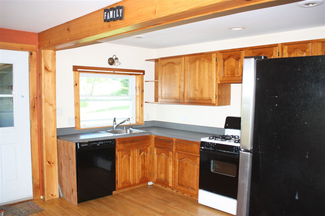 1057 Twin Bridges Rd - Photo 2 of 12