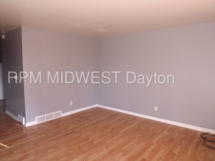 3547 Otterbein Ave - Photo 2 of 10