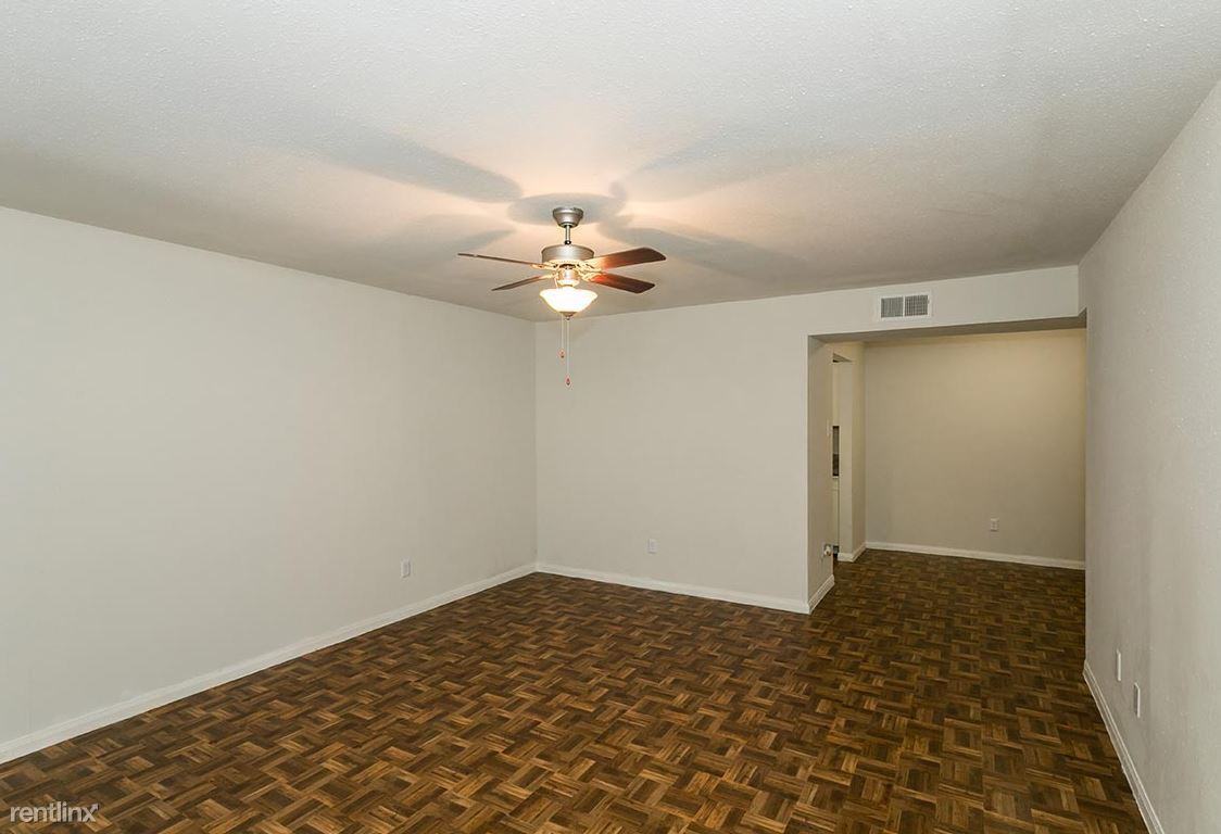 6909 Ashcroft Dr - Photo 3 of 9