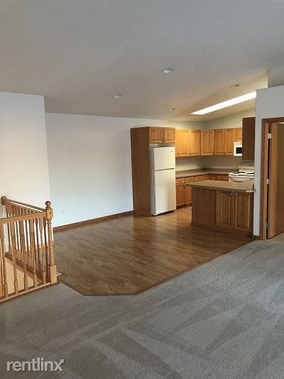 3596 Taylor St S - Photo 3 of 21