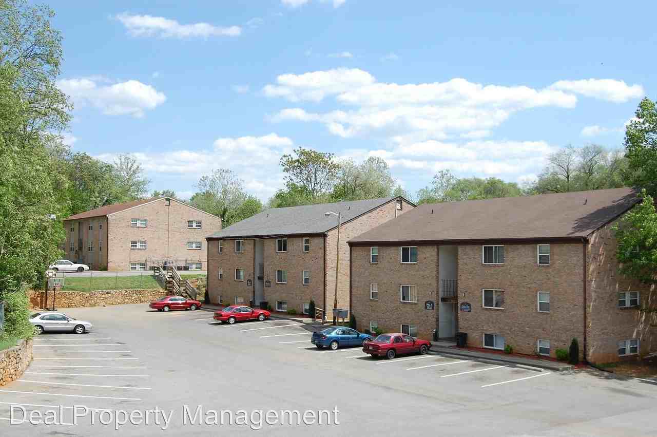 3836 Panorama Ave.NW A08 - Photo 3 of 12