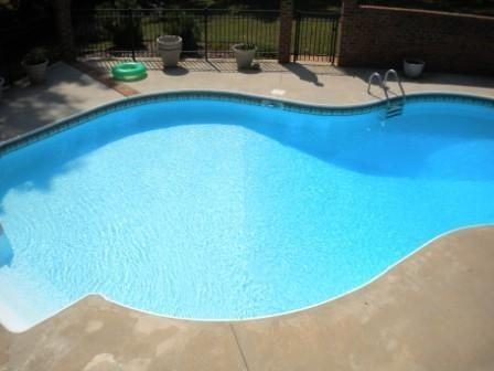 5015 Leadenhall Rd - Photo 2 of 7