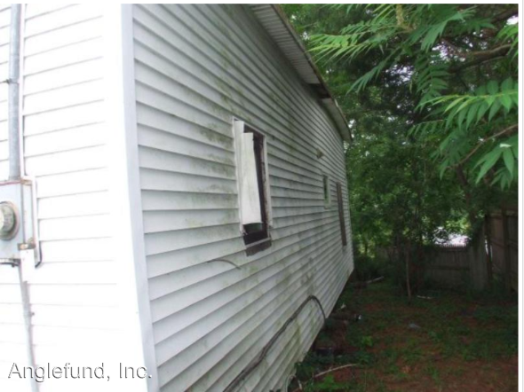 226 Petticoat Ln - Photo 3 of 12