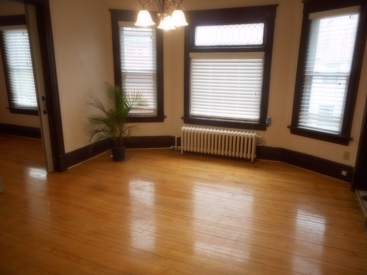 2719 Aldrich Ave N #2 - Photo 2 of 8