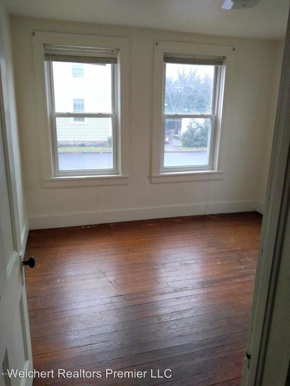 201 N Washington St - Photo 3 of 8