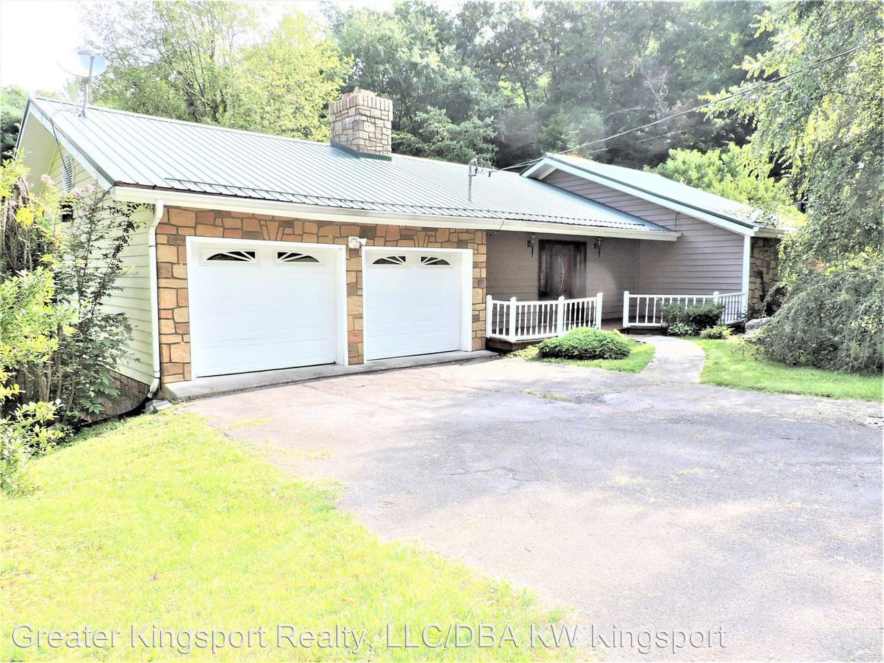 539 Terrace Lake Dr - Photo 2 of 34