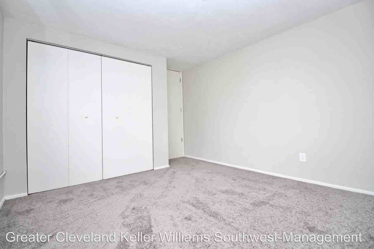 6727 Balsam Dr - Photo 2 of 19