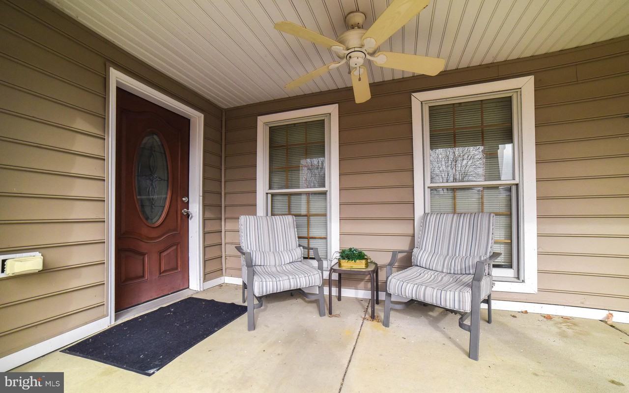 7010 Penny Ln - Photo 2 of 30