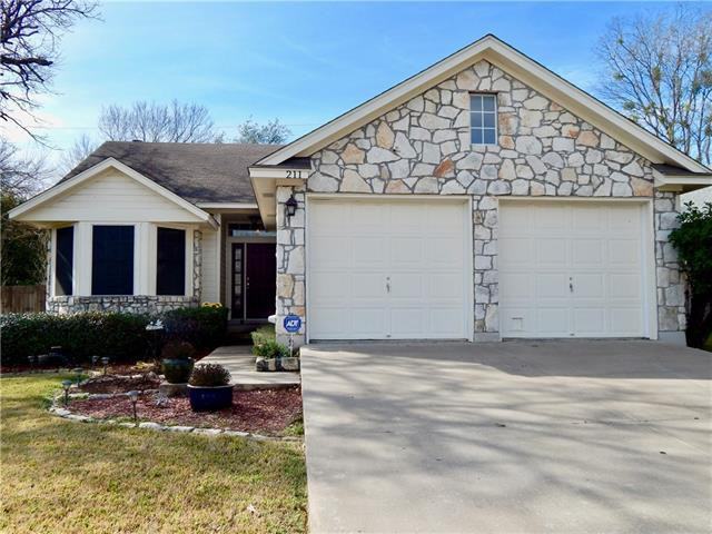 211 Rockmoor Dr - Photo 3 of 40