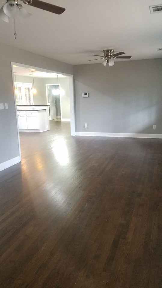 1594 Boulderwoods Dr - Photo 2 of 10