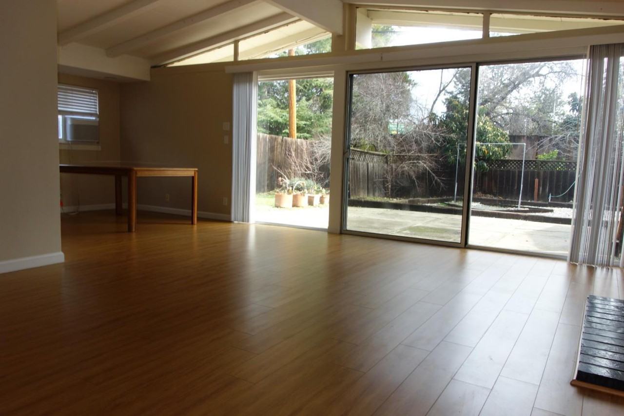 10190 Sterling Blvd - Photo 2 of 20