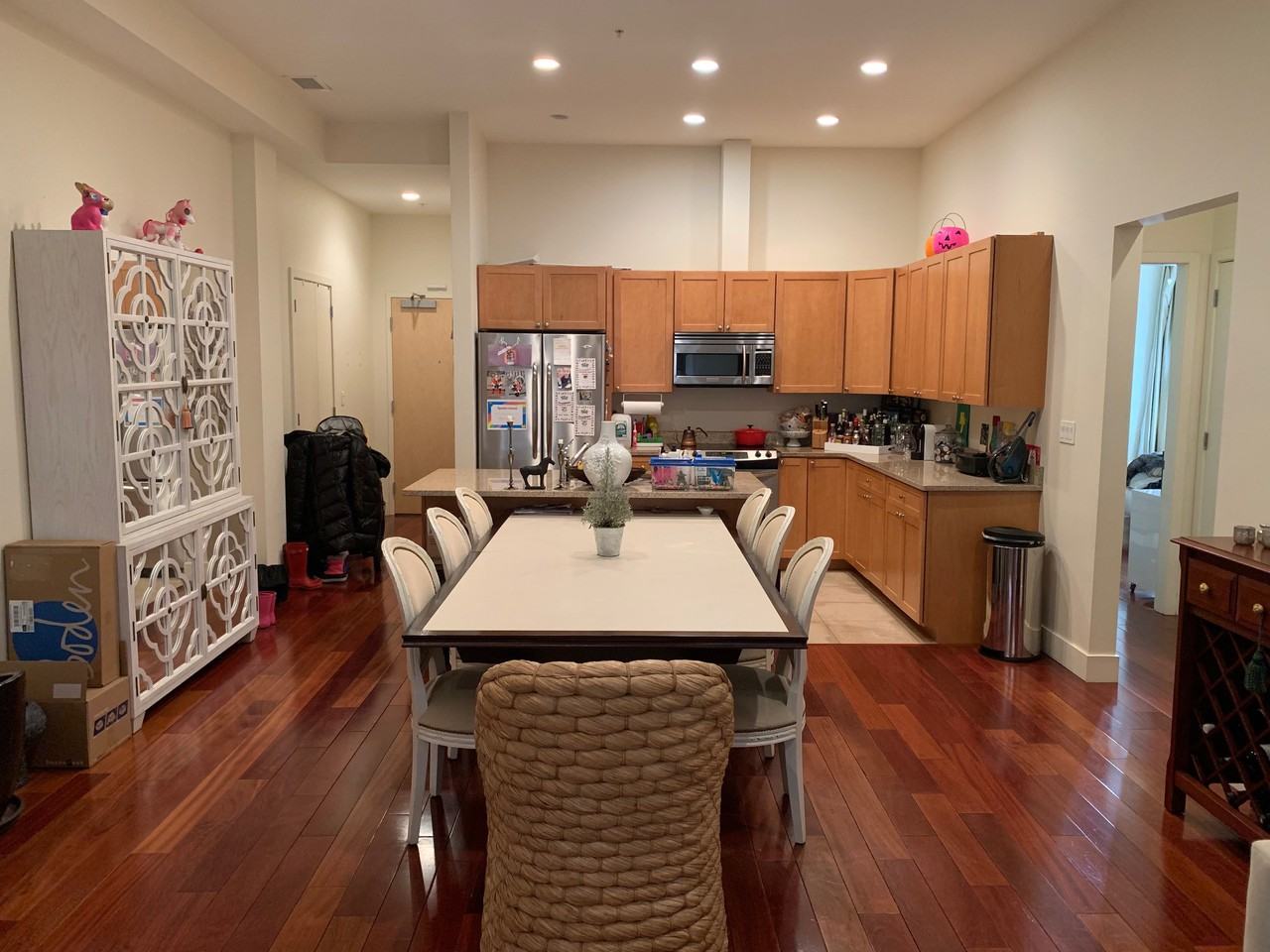 520 Harrison Avenue #201