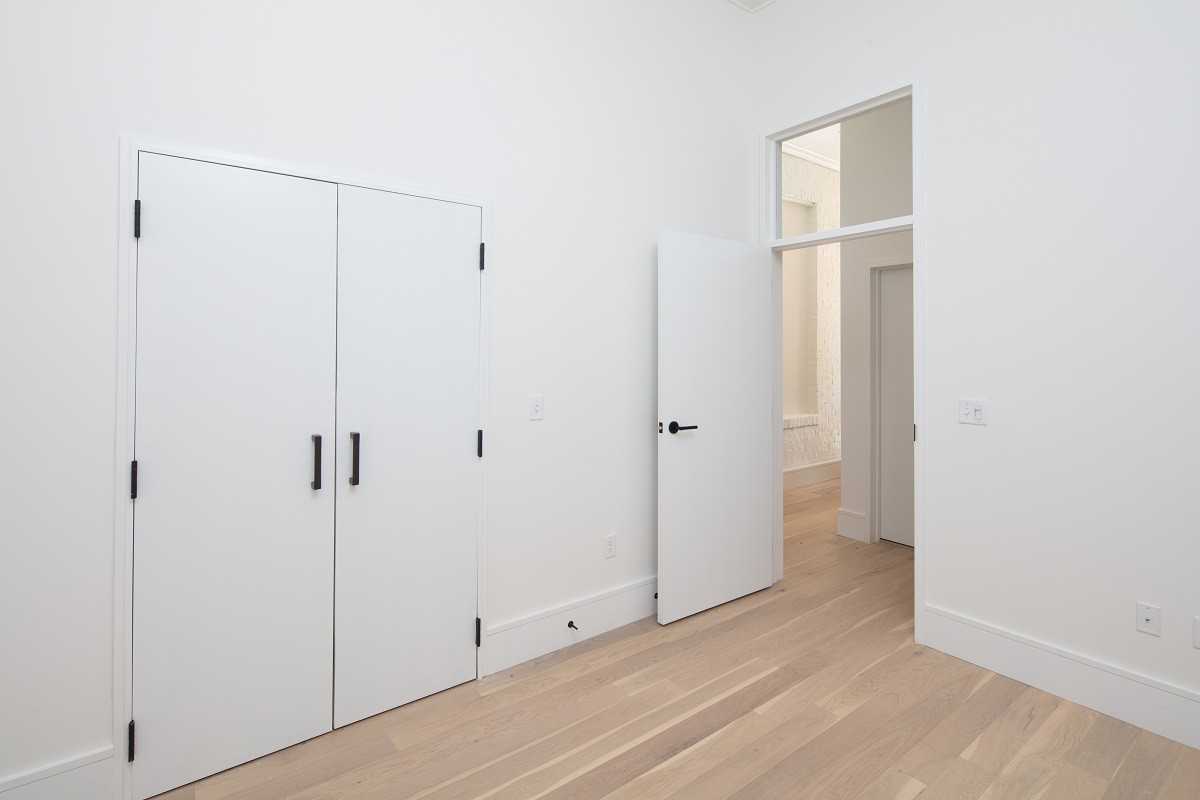 Auction House Apartments - Photo 4 of 13