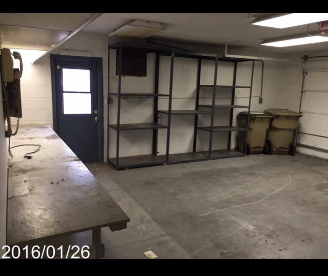 5316 Royal Oak Drive - Photo 2 of 5