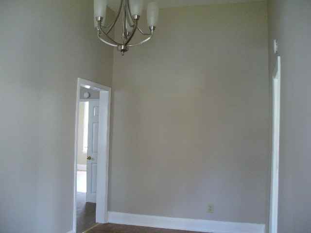 200 S 11th St - Photo 3 of 14