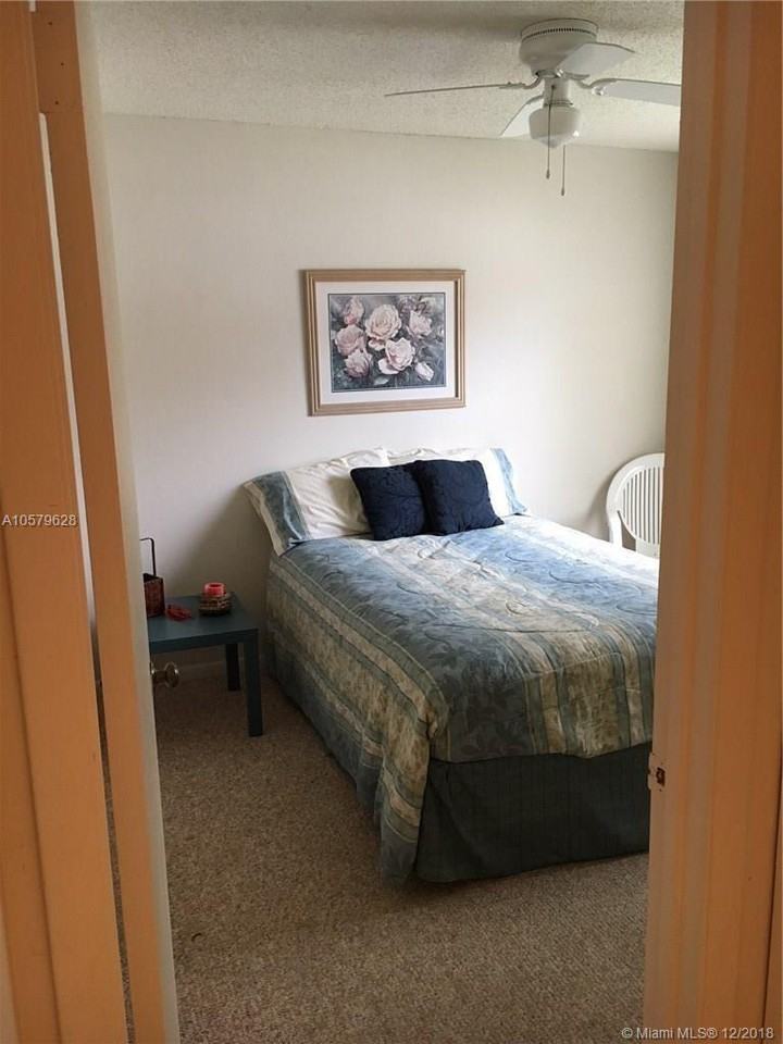 871 Northeast 209th Terrace - Photo 3 of 6