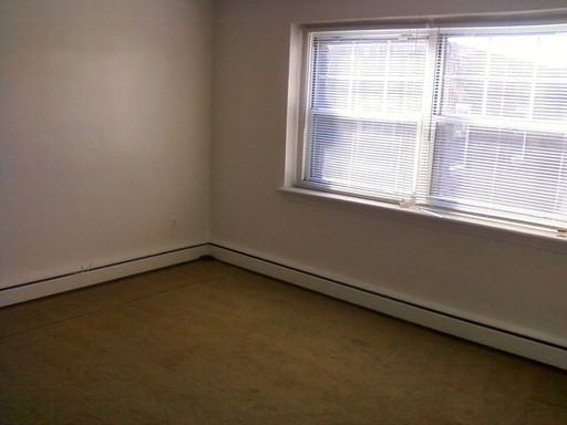 2101 N College Ave #4