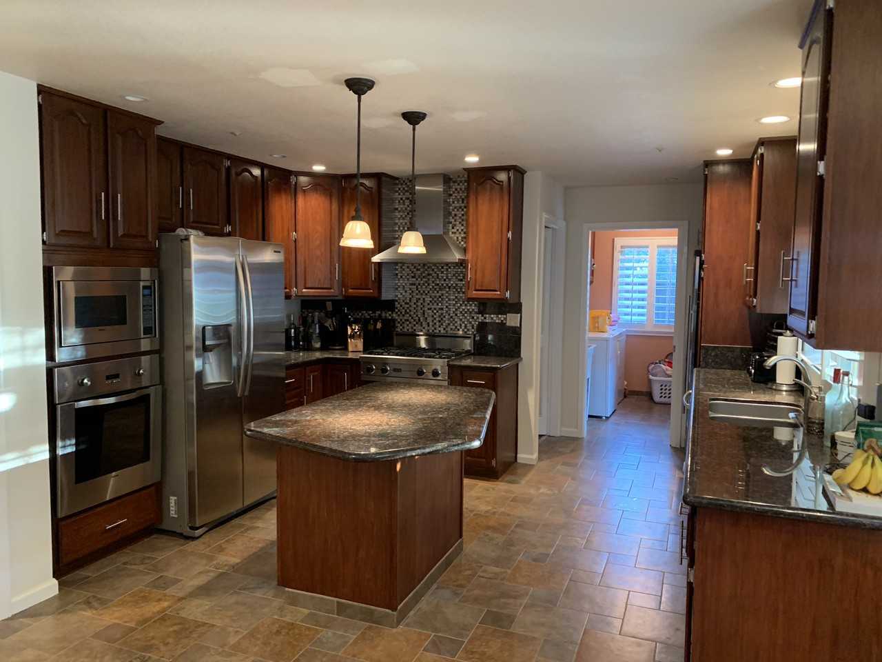 1133 Westview Drive - Photo 2 of 7