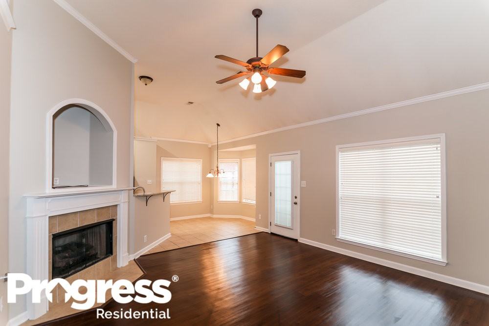 9921 Greenalder Cv N - Photo 2 of 15