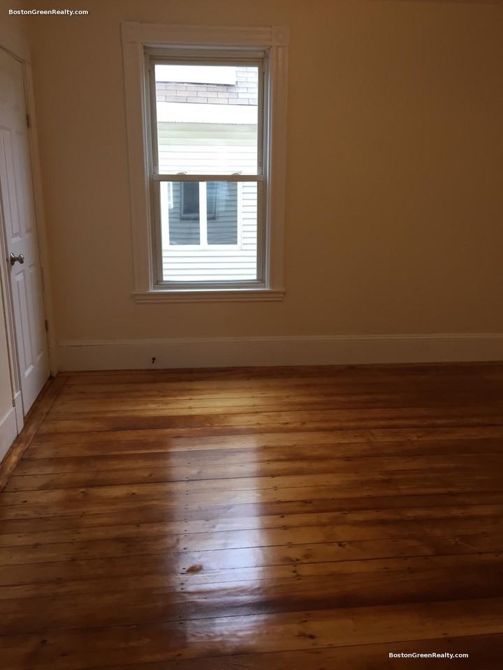 8 Henry #2 - Photo 2 of 13