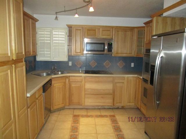 3283 Sal Berroteran Dr - Photo 2 of 20