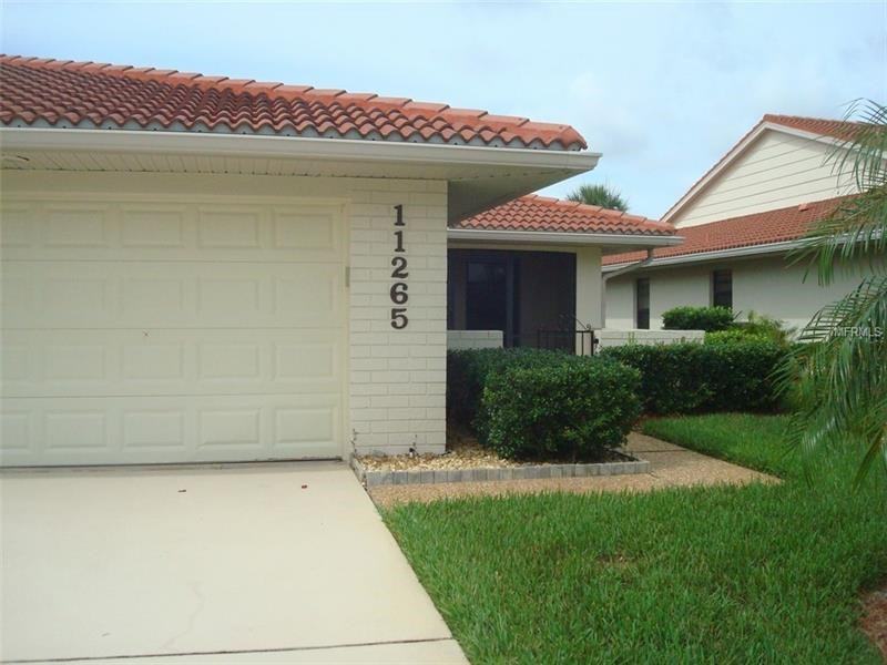 11265 SW Courtney Dr - Photo 2 of 23