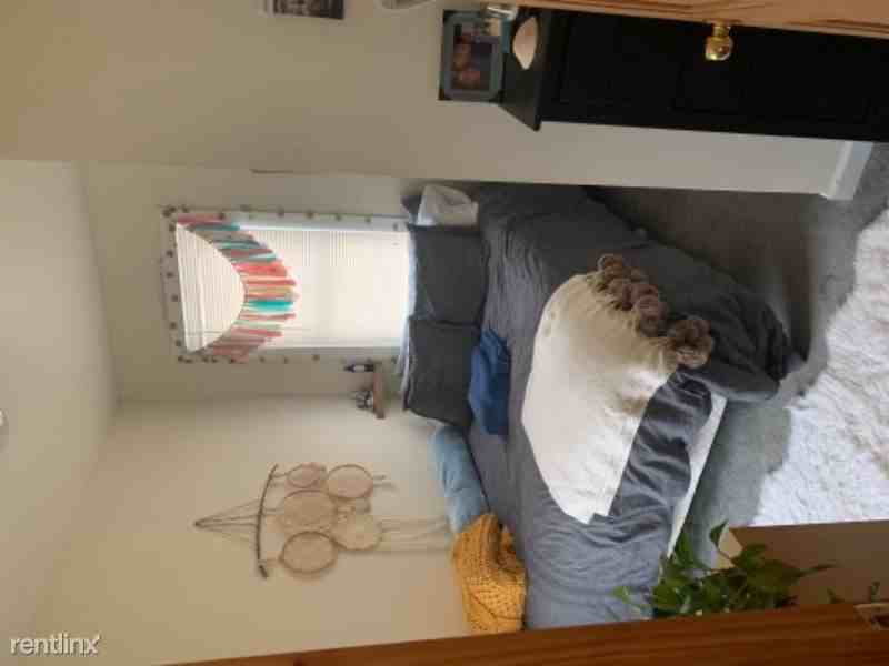 225 Bradford St - Photo 2 of 18