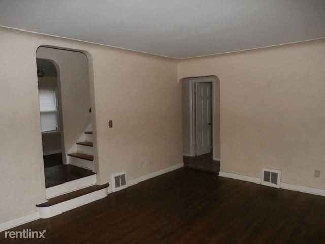 1431 Beardsley Ave - Photo 3 of 22