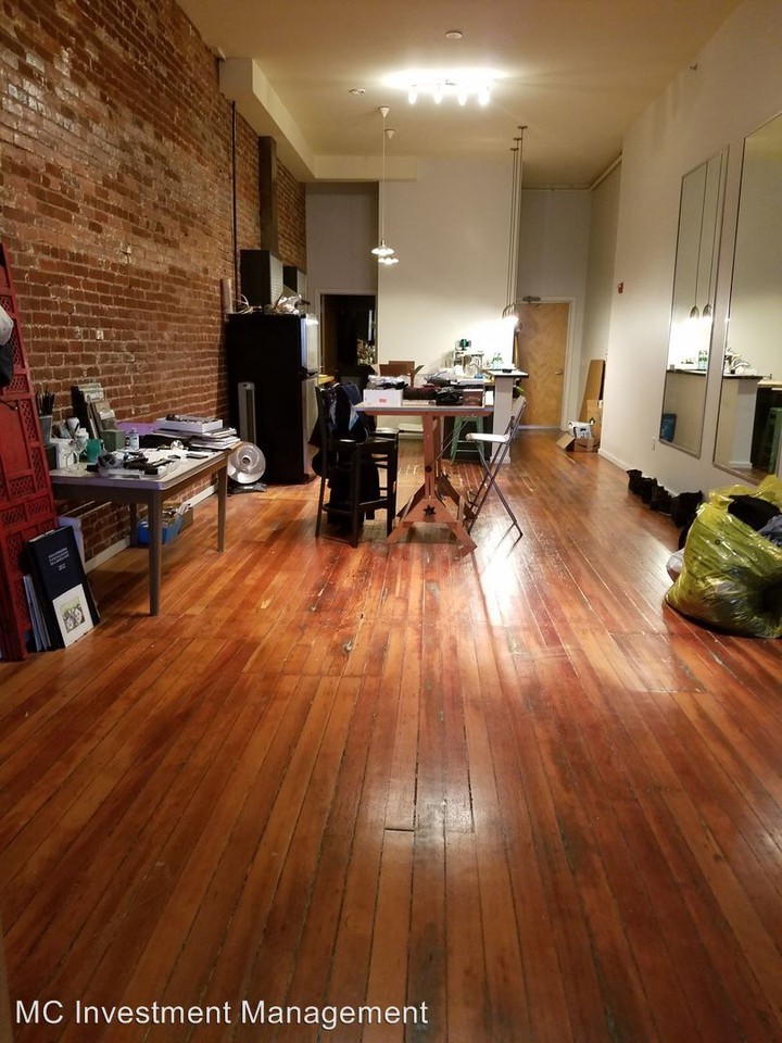 211 1st Ave S - Photo 3 of 7