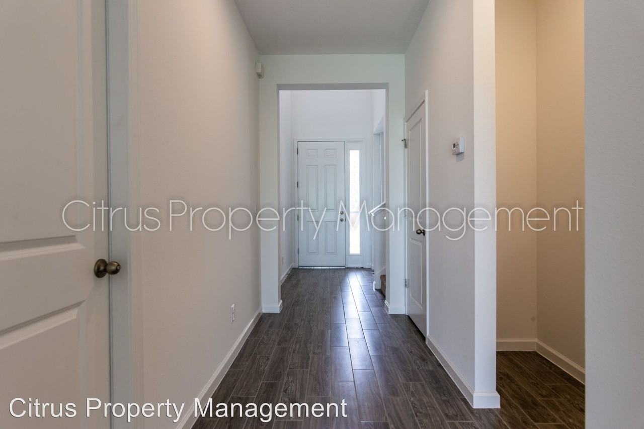 7711 Tangerine Knoll Loop - Photo 2 of 17