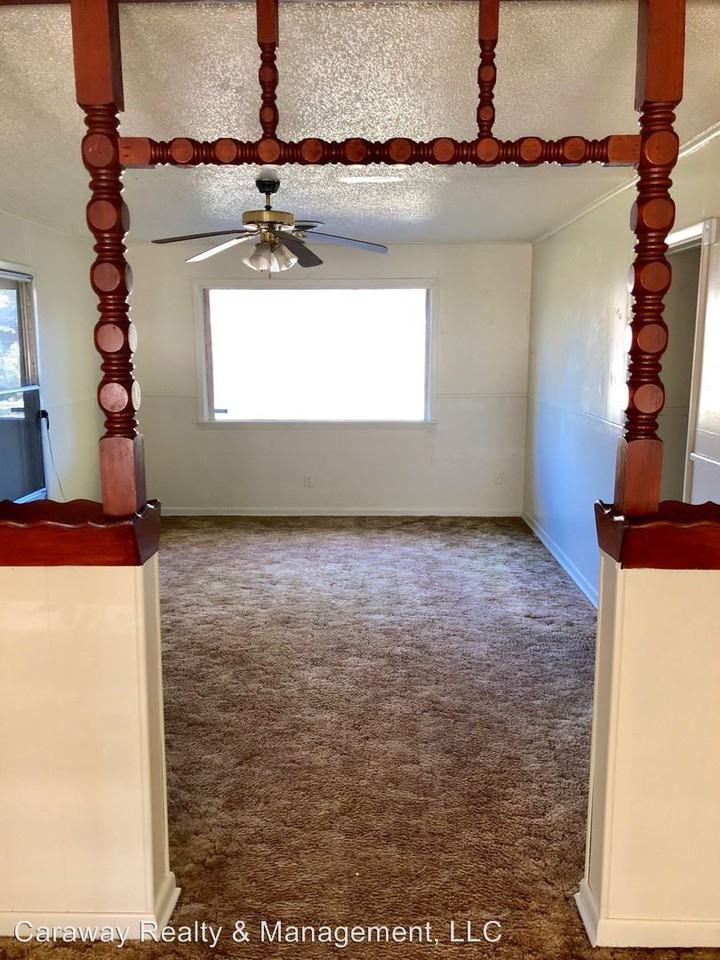 438 Chickasaw Trail - Photo 3 of 6