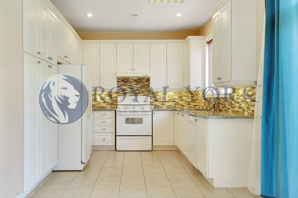 17 Ambercroft St - Photo 2 of 9